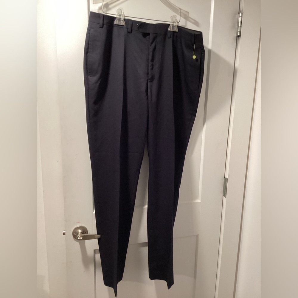 NWT Van Heusen Size‎ 44L 37W Pants Navy